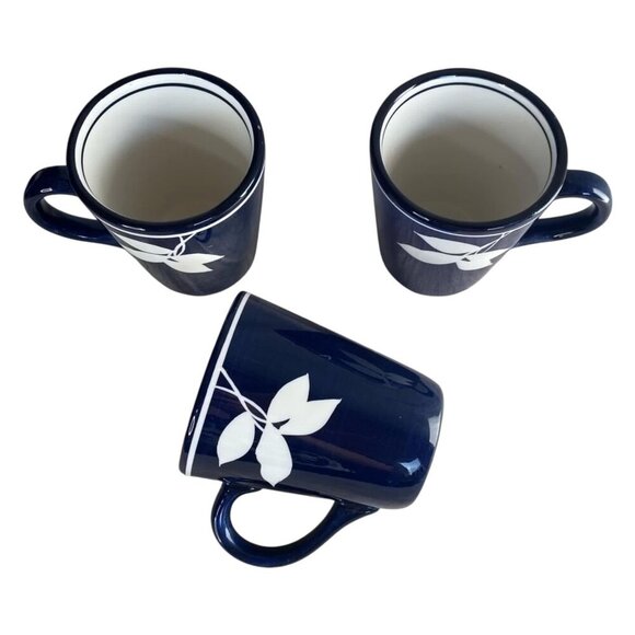 Dansk Sureau Coffee Tea Mugs Cups Set of 3 Handpainted  White Leaves Cobalt Blue - Picture 2 of 6